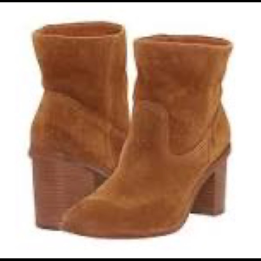 Lucky Brand Jozelyn short boot Topanga tan suede size 9
